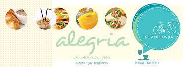 Patře čtyřpodlažního nízkoenergetického domu chalupa karolka se nachází přímo ve městě abertamy. Alegria Cafe Home Facebook