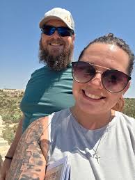 Friends in Midland/Sanford area with fur babies