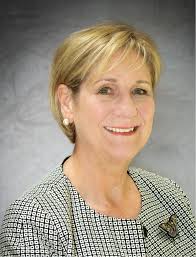 Penelope Cunningham's Instagram, Twitter & Facebook