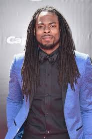 Rappers with dreads in this video you will see rappers that have dreadlocks both white rappers with dreads and black rappers. Celebrities With Dreadlocks Essence