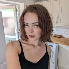 ☆evie☆ (@evie.robbins)