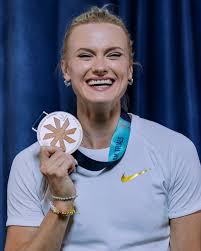 Erica Renee Calhoun (@ecmarketingandmedia) • Instagram photos and videos