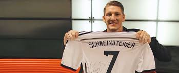 Photo by fred kfoury iii/icon sportswire via getty head coach jupp heynckes of fc bayern munich speaks with bastian schweinsteiger of bayern. Bastian Schweinsteiger United Charity Auktionen Fur Kinder In Not