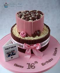 We have 16th birthday cakes online too which will surely make the recipient feel special. Chocolate Sweet 16 Cake Sweet 16 Cakes Chocolate Sweet Cake Sweet Sixteen Cakes