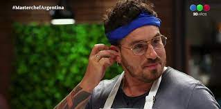 El actor recibió un tendal de críticas este martes en las redes sociales por la forma en que utilizó su beneficio. Masterchef Celebrity Fede Bal Cometio Un Insolito Error Lo Retaron Y Estallaron Los Memes El Nacional De Matanza
