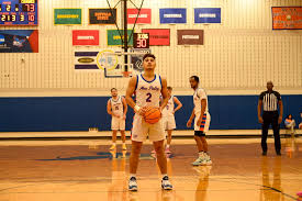 SUNY New Paltz Men's Basketball Earns 76-71 Overtime Win Over Hunter