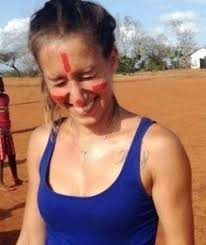 Al Jazeeran akka gabaasetti. #Sulviyaa_Romaanoo ja'amti. Isiin dhalootaan  biyya Xaaliyaani hogga taatu biyya Africatti hojjattu tola oltummaati.  Dalaguma isii tanaan bara 2018 Keniyatti osoo dalagaa jirtuu Al Shabaabiin  Ugguramtee turte. #Al-Shabaab gara