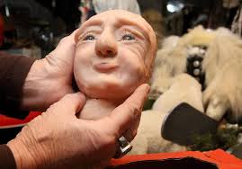 Freeport woman surrounds herself with Santa year-round