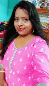 Smiling photo with challenging photography hashtags