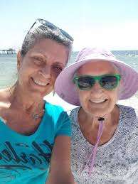 Misleading beach photo in Florida group