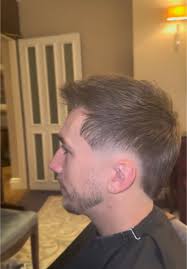 Miniminter's Hotel Visit for a Burst Fade Trim