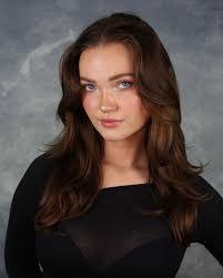 Alyssa Mckay's Instagram, Twitter & Facebook