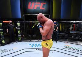 He threw himself into his training… Ufc Legend Anderson Silva Says He S Likely Done With Mma Report The Athletic