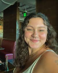 bella snyder (@izzzibellla) • Instagram photos and videos