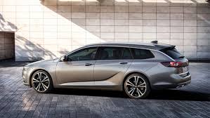 Der opel insignia ist deutsche ingenieurskunst in ihrer schönsten form. Opel Insignia Sports Tourer Makes Us Want A Buick Regal Wagon So Much Auto Moto World