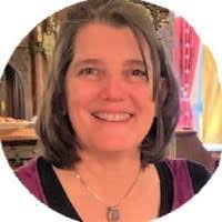 Geraldine Mcphee's Instagram, Twitter & Facebook