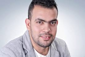 مش هشتغل مع أبو حفيظة تاني. Ø®Ø§Ù„Ø¯ Ø¹Ù„ÙŠØ´ ÙŠØ³ØªØ¶ÙŠÙ Ø§Ù„Ø´Ø§Ø¹Ø± Ø£Ø­Ù…Ø¯ Ø´Ø¨ÙƒØ© ÙˆØ·Ù†Ù‰
