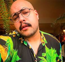 His birth sign is libra and his life path number is 11. Tiago Abravanel Da Detalhes Sobre Bloco De Carnaval E Fala Sobre Vontade De Adotar Nao Tem Nada Planejado Ainda Estrelando