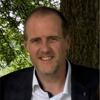 300+ "Daniel Bach" profiles