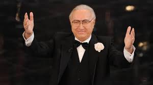 Mercoledì 19 febbraio, nel corso della trasmissione 'mattino5′, pippo baudo è intervenuto al telefono per commentare quello che è successo martedì nel. Pippo Baudo Prima Di Morire Vorrei Presentare Un Altra Volta Sanremo Caffeina Magazine