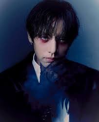 Ian Christian's Instagram, Twitter & Facebook