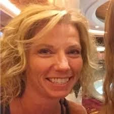 Paula Elmore's Instagram, Twitter & Facebook