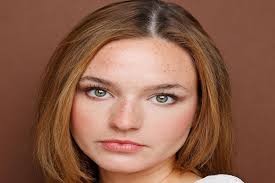 ReelShort' s Best Actress: Meet Grace Woods Swanson