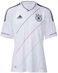 Kroos hat in formotion trikot gespielt. Adidas Dfb Fussball Trikot Em 2012 Amazon De Bekleidung