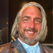 CHRISTCHURCH TONIGHT!!! 🇳🇿 https://frntr.co/FooFighters24Chc 🖌️ Chris  Thornley