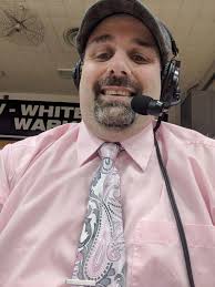 Racine Raiders: Milwaukee County Chargers' 44-year-old King still a force  at QB