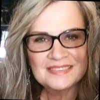 Regina Crenshaw's Instagram, Twitter & Facebook