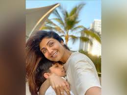 The doting mommy begins her post with the following words,there's so much to say. Shilpa Shetty Marks 9th Birthday Of Son Viaan With Priceless Throwback Video