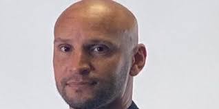 Brent Burnside's Instagram, Twitter & Facebook