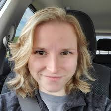 Does anybody here live in overall creek apartments or have ever lived  there? Looking to move there in a few months and wondering if it's worth it