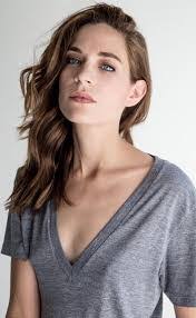 Kathleen Munroe's Instagram, Twitter & Facebook