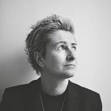 Daniel Willinger's Instagram, Twitter & Facebook