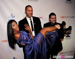 Michael costello actresses prepping for black dress award show protests. Sheknows Com Campaign Launch Benefitting Autism Speaks