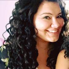 Alexis Crook's Instagram, Twitter & Facebook