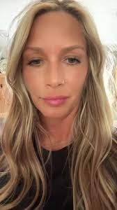 Norma Lilly's Instagram, Twitter & Facebook