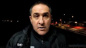 El Charles se complica!