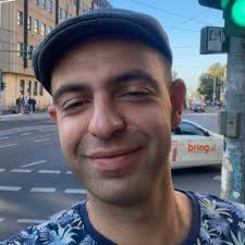 Darius Samani (@DoeKid)