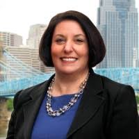 300+ profilů „Schieman“