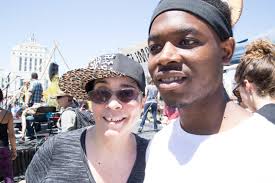 Climate March Marks Trump's 100th Day With Oakland Protest: Photos