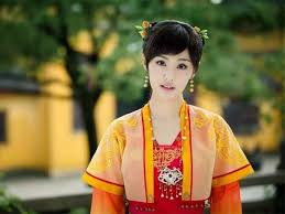 Trịnh sảng là một người đã ghi dấu ấn bằng những vai diễn thuộc thể loại này với tạo hình hút mắt. Fans Pháº£n Ä'á»'i Trá»‹nh Sáº£ng Ä'ong Hoa Thien Cá»'t Báº£n Ä'iá»‡n áº£nh Trá»‹nh Sáº£n