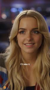 Kiernan Shipka And Mckenna Grace