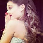 Karen Fessenden's Instagram, Twitter & Facebook