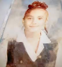 Good morning 🌞 Can someone please do their magic by removing the baby😊