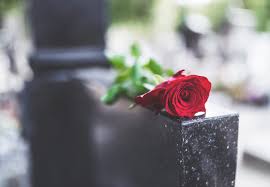 Here are some things you can say and do later to offer comfort: What To Say At A Funeral Kind Words Of Comfort Ftd Com