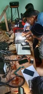 Lulusan smk sesuai bidang harus memiliki pengalaman minimal 4 tahun. Fix Training Smartphone Dan Tespoin Adakan Pelatihan Teknisi Di Aceh Utara Berita Merdeka Online