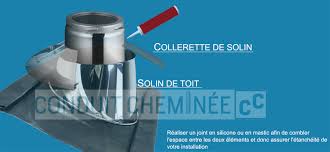 Le Montage D Une Sortie De Toit De Cheminee Inox Double Paroi Isole Avec Solin En Plomb Paroi Conduit De Cheminee Solin De Toit